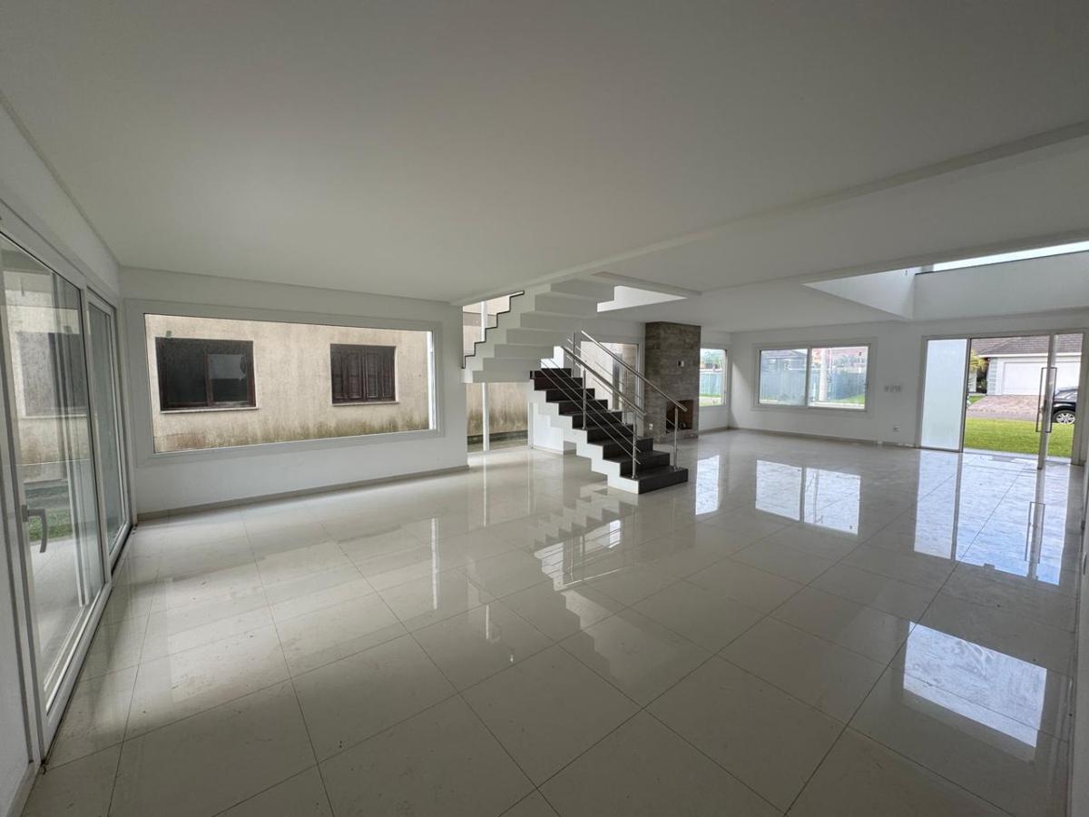 Casa 4 Quartos
